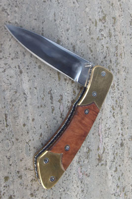 Coltello 001